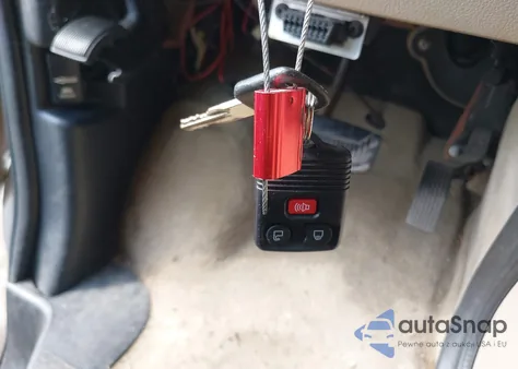 2011 Ford Econoline E350 Super Duty Wagon from USA, damaged, VIN 1FBNE3BL0BDA67942